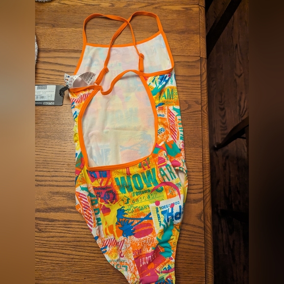 swimsuit - Picture 3 of 3
